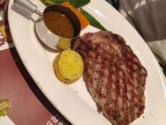 -斗牛士牛排餐厅(嘉里汇店)