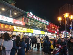 门面-八一好吃街·高品美食广场