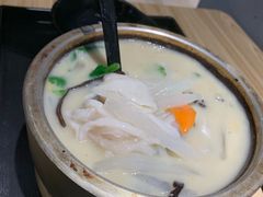 -渔米丰·广府鱼汤米线(光明广场店)