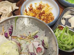 -明洞阿姨·韩式酱蟹烤肉·创意料理(三元桥店)