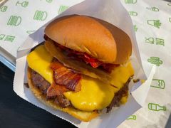 香辣烟熏培根牛肉堡-Shake Shack(西单大悦城店)