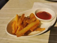 脆糯糯薯角-必胜客(海滨店)