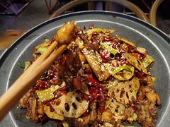 香辣霸王蛙锅-兔槽江湖菜·重庆璧山兔(水围店)
