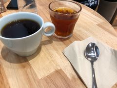 -猫的天空之城概念书店(束河店)