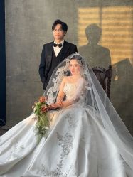 -雪中彩影婚纱摄影·微光艺术中心