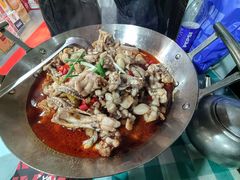 -昱龙大盆牛蛙馆(三兴街总店)