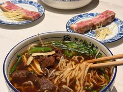 -镇南锅盖面馆(解放路店)