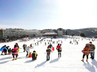 这场大雪实际上是在昨天白天就开始下的