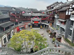 -磁器口古镇