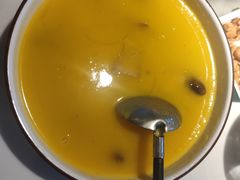 -荷塘秋月·本帮江浙菜(国权路店)