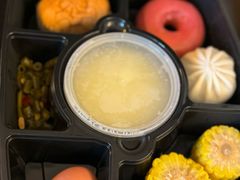 -桔子酒店(上海西藏北路地铁站店)