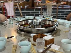 -九尺赵老四鲜鹅肠火锅
