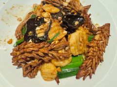 -闫府私房菜(恒隆店)