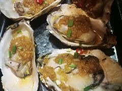 碳烤生蚝-沪上名羊天下•烤羊腿•东北烧烤•小龙虾(浦东直营总店)