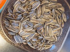 -川流不息·地道川菜·小龙虾(松东路店)