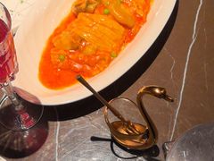 -海派悦庭·海胆烧麦·新融合菜(凯德广场店)