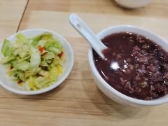 小菜和腊八粥-贵凤凰贵州米粉(五道口店)