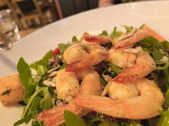 亚麻籽藜麦大虾沙拉-COMMUNE幻师(上邦百汇城店)