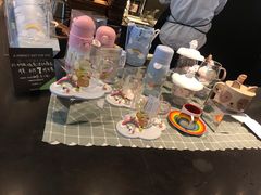 -星巴克(杭州湖滨银泰E区店)