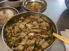 -正宗杨记普洱酸醋米线(总店)