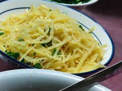 盐蛋黄土豆丝-脆皮烧鸡公