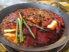 -黄潇洒老火锅(九眼桥宏济巷店)
