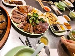 -潮界(LU·ONE凯德晶萃广场店)