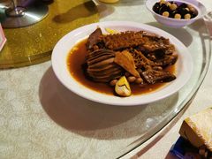 -上海滴水湖皇冠假日酒店