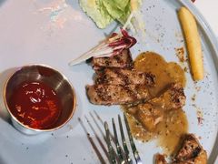 -鲨鱼美式餐厅酒吧Sharky