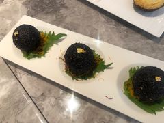 法国黑松露流沙芝麻球-玖尹-新派中式餐酒馆