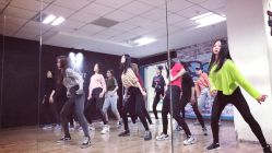 点击看大图 -TOMBOY爵士舞韩舞舞社