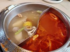 -左庭右院鲜牛肉火锅(浦江欢乐颂店)