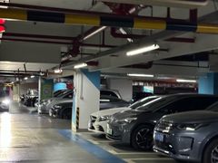 -上海七宝领展广场·地下停车场