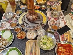 -GOGIYA·咕叽吖韩国传统烤肉店(东方新天地店)