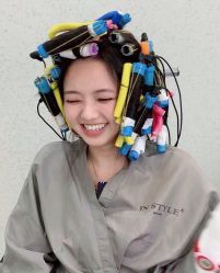 -INSTYLE·SALON