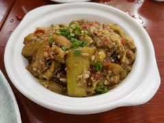 -湖南人家湘菜馆(镇江路店)