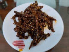 -鑫记婆婆兔·成都特产·兔头手撕兔(太古里店)