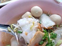 -榮泰米粉湯(Left Shop)