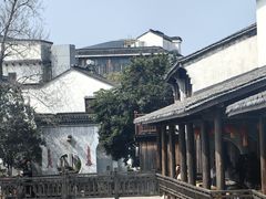 -丝绸小镇荻港古村