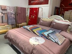 -王府井百货(中州中路店)