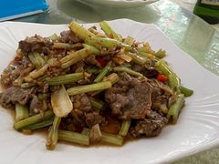 -湘里湘亲饭店(闸坡店)