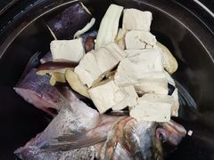 -满兴咱妈烀饼铁锅炖(兰州北街店)