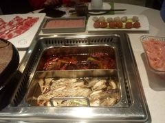 钙骨三鲜鸳鸯锅底-重庆刘一手火锅(三峡广场直营店)