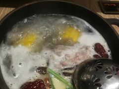-呷哺呷哺(新世界百货望京店)