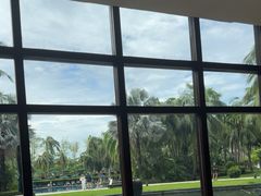 -三亚湾海居铂尔曼度假酒店