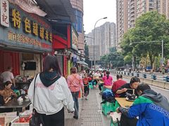 -李记特色罐罐米线(重庆中环大厦店)