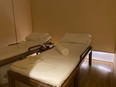 -常乐·对症推拿(绿地伊藤广场第77分店)