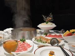 -洋房火锅(上海新天地南北里店)