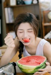 -菲林婚纱摄影工作室