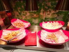 -四海一家自助餐(益田假日广场店)